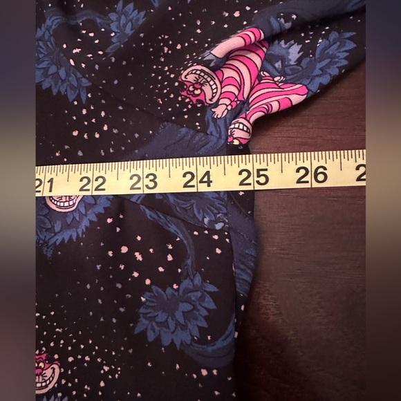 Disney Harper-Georgette Alice in Wonderland Pullover Tunic Blouse (911) - Picture 15 of 16